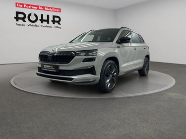 Fahrzeug Bild Skoda Karoq Sportline (AHK.Navi.ACC.Kamera) 2.0l TDI DSG 4x4