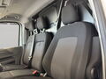 Fahrzeug Bild VW NFZ Transporter Kasten Motor: 2.0 l TDI 81 kW Getriebe: 6-Gang-Schaltgetriebe Radstand: 3100 mm KR 16