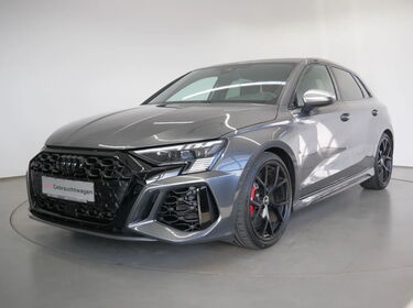 Fahrzeug Bild Audi RS 3 Sportback S tro. MATRIX HEAD-UP SPORTABGAS virt. Cock.+