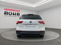 Fahrzeug Bild VW Tiguan Life (AHK.Klima.LightAssist) 2.0 TDI DSG 5