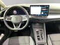 Fahrzeug Bild VW Golf VIII Life (AHK.Navi.Matrix Scheinwerfer)1.5 eTSI 9
