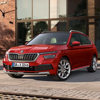 skoda kamiq in rot front von vorne