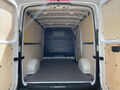 Fahrzeug Bild VW Crafter Kasten MR 2.0 TDI (Garantie 03/2030.Kamera.Navi.DAB.AHK) 8