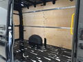 Fahrzeug Bild VW Crafter Kasten 35 MR 2.0 TDI 7