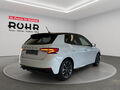 Fahrzeug Bild Skoda Fabia Monte Carlo 1.0 TSI (Garantie 04/2031.SHZ.Kamera.LED.DAB+) 4