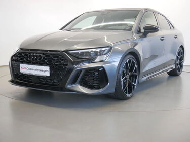 Fahrzeug Bild Audi RS 3 Limousine