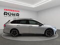 Fahrzeug Bild VW Golf VIII Variant R-Line (AHK/WR/BlackStyle) 2.0 l TDI 7-Gang- DSG 3