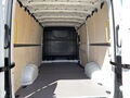 Fahrzeug Bild VW Crafter Kasten MR 2.0 TDI (Garantie 03/2030.Kamera.Navi.DAB.AHK) 9