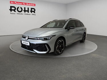 Fahrzeug Bild VW Golf VIII Variant R-Line (AHK/WR/BlackStyle) 2.0 l TDI 7-Gang- DSG