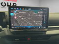 Fahrzeug Bild VW T-Roc R-Line (WR/Panorama/BlackStyle) 1.5 l eTSI 7-Gang-DSG 12