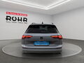 Fahrzeug Bild VW Golf Variant Goal 1.5 l eTSI OPF 7-Gang-Doppelkupplungsget 6