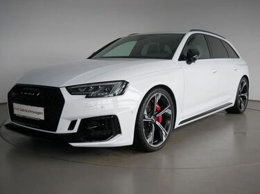 Fahrzeug Bild Audi RS 4 Avant MATRIX PANO HEAD-UP virt. Cock. NAVI+