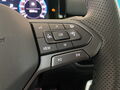 Fahrzeug Bild VW T-Roc R-Line (WR/BlackStyle/IQ.Drive) 1.5 l eTSI 7-Gang-DSG 17