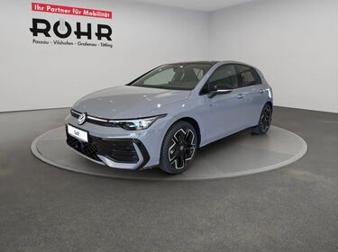 Fahrzeug Bild VW Golf VIII R-Line (WR/Pano/BlackStyle) 1.5 l eTSI110  7-Gang-DSG