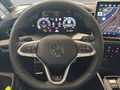 Fahrzeug Bild VW Golf VIII R-Line (WR/Pano/BlackStyle) 1.5 l eTSI110  7-Gang-DSG 11