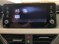 Fahrzeug Bild Skoda Kamiq Selection Dynamic 1.0 TSI DSG (Garantie 04/2031.SHZ.AHK.DAB+.LED.Kamera) 23