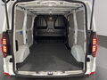 Fahrzeug Bild VW Transporter Kasten Motor: 2.0 l TDI 81 kW Getriebe: 6-Gang-Schaltgetriebe Radstand: 3100 mm KR 8