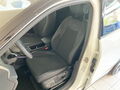 Fahrzeug Bild VW T-Roc R-Line (WR/BlackStyle/IQ.Drive) 1.5 l eTSI 7-Gang-DSG 15