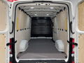 Fahrzeug Bild VW Crafter 35 MR (AHK/Kamera/Seitenverkleidung) 2.0l TDI 8