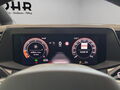 Fahrzeug Bild VW NFZ Multivan Life Edition Motor: 2.0 l TDI SCR 110 kW Getriebe: 7-Gang-Doppelkupplungsgetriebe Radst 12